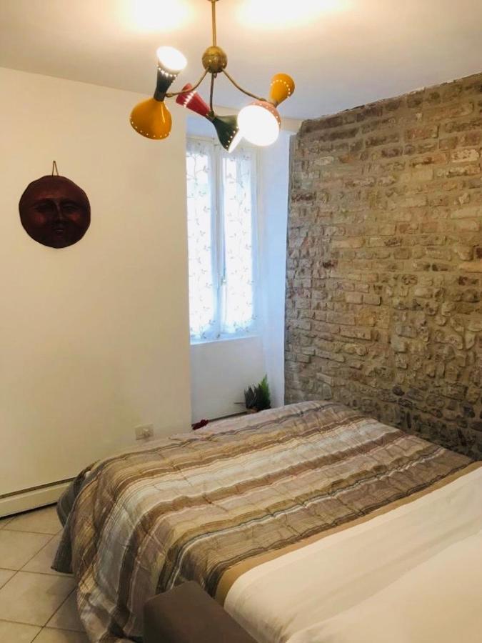 Storico Ombelico Di Parma Apartment Ngoại thất bức ảnh
